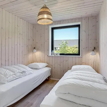 Amazing In Sydals With Sauna * Nedre Lysabild
